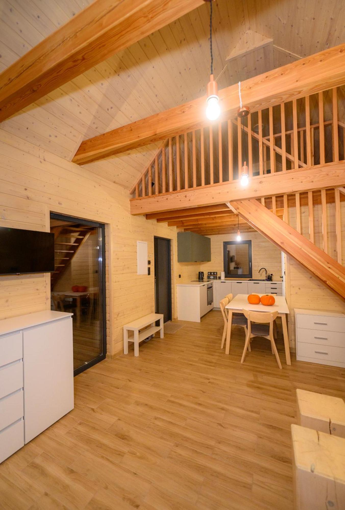 Grotow 2E Villa Drezdenko ภายนอก รูปภาพ